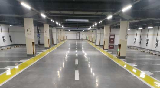 蘇州地下車庫道路劃線施工?找飛揚市政 蘇州地下車庫道路劃線施工?找飛揚市政